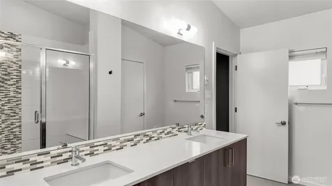 4233 S Lucile Street Seattle WA 98118