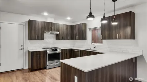 4233 S Lucile Street Seattle WA 98118