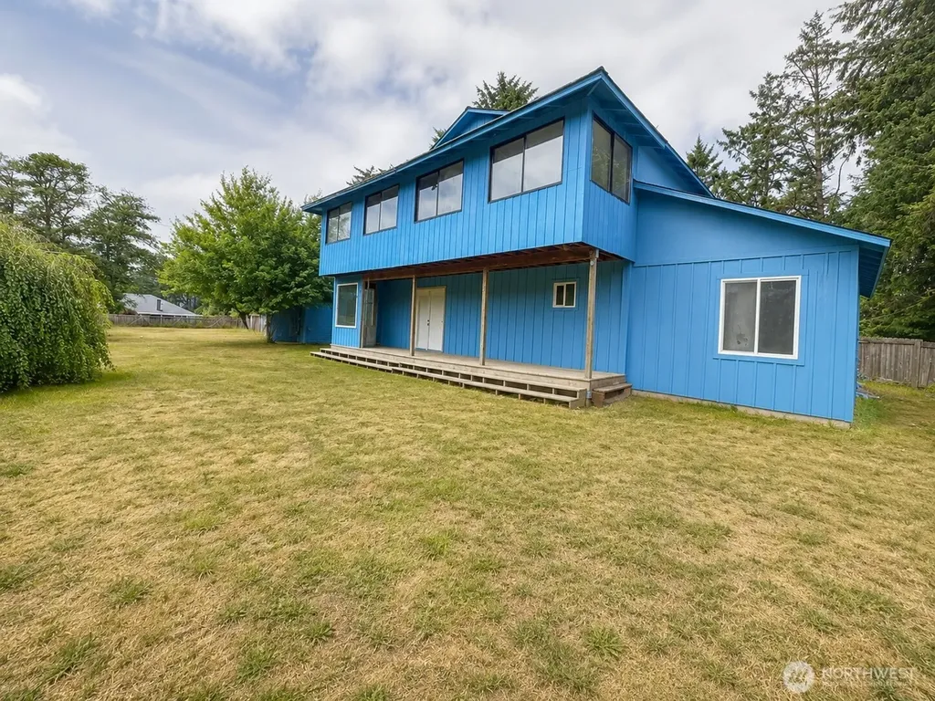 22909 Pacific Way Ocean Park WA 98640