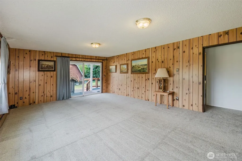 191 NE Mcwilliams Court Bremerton WA 98311