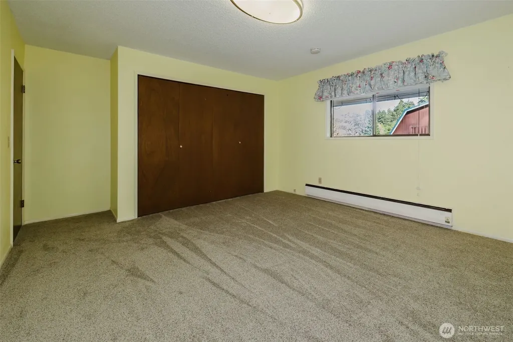 191 NE Mcwilliams Court Bremerton WA 98311
