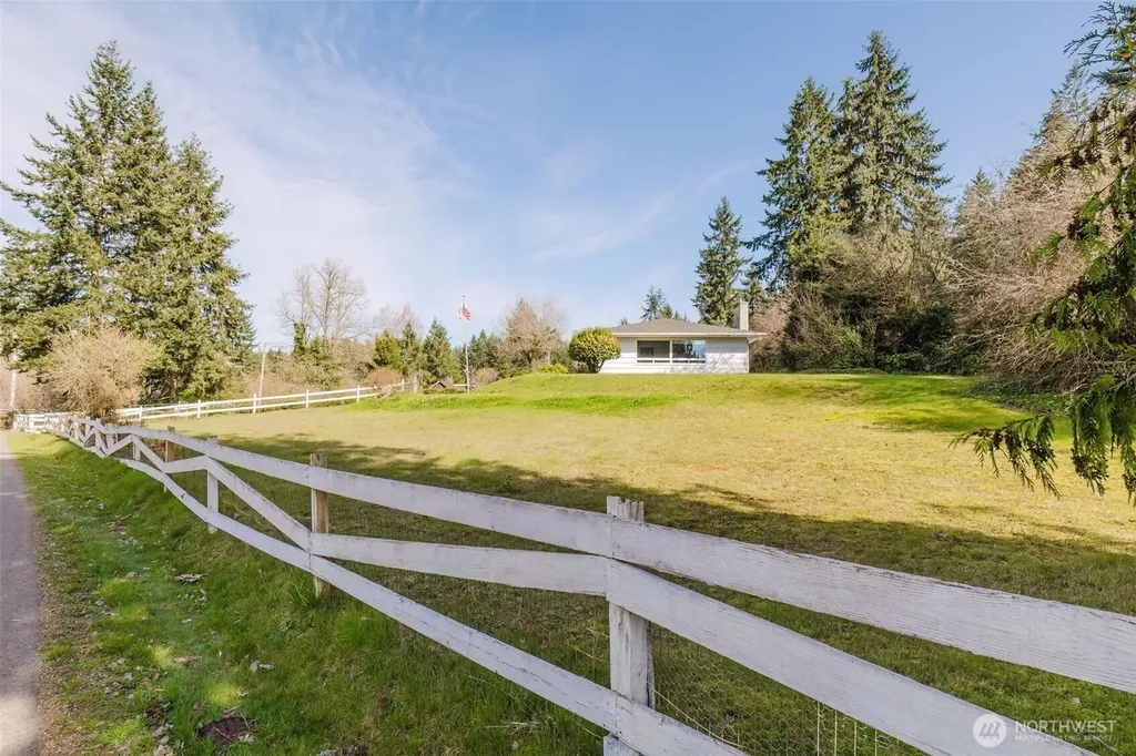 191 NE Mcwilliams Court Bremerton WA 98311