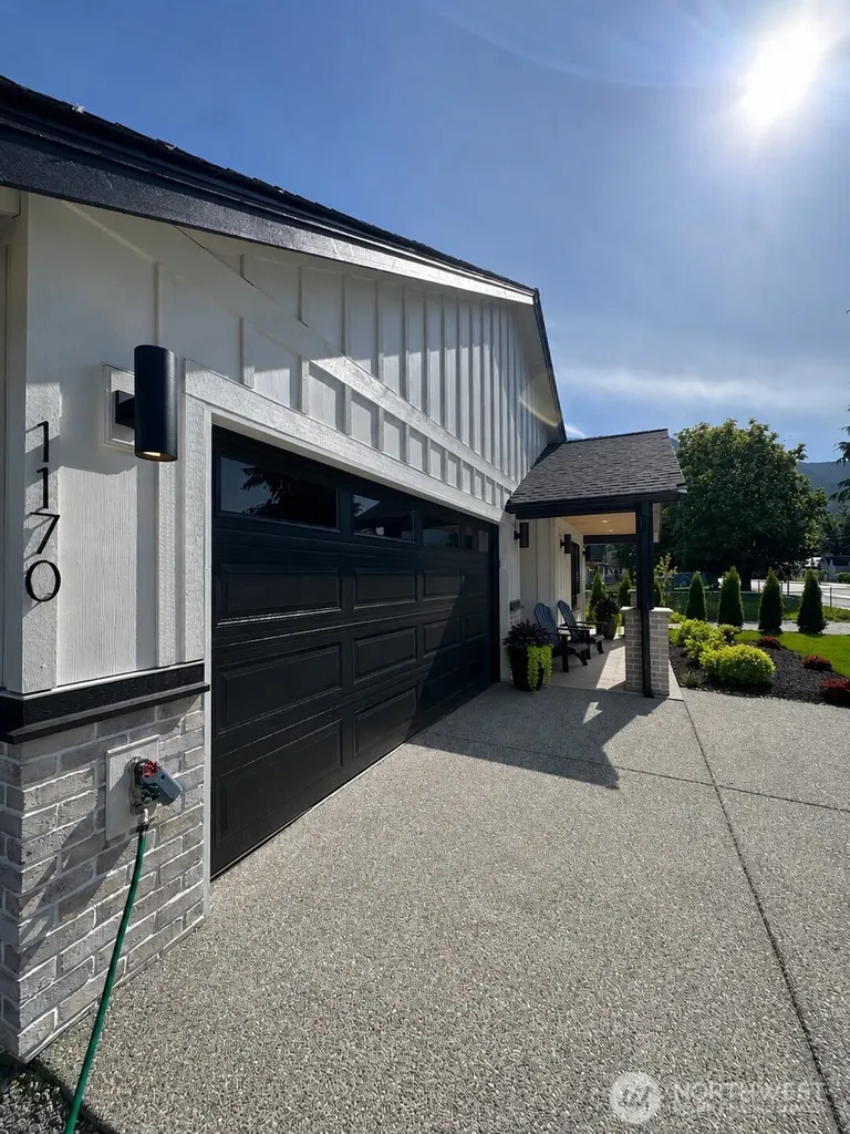 1170 Darrington Street Darrington WA 98241