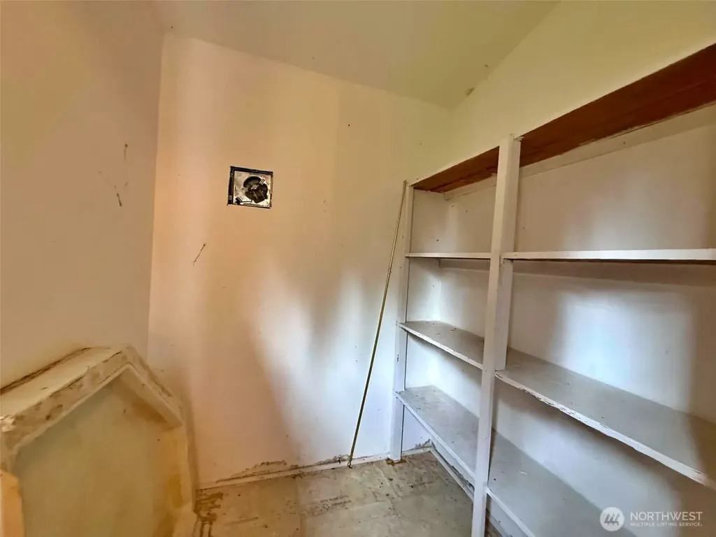 141 Filbert Road Silver Creek WA 98585