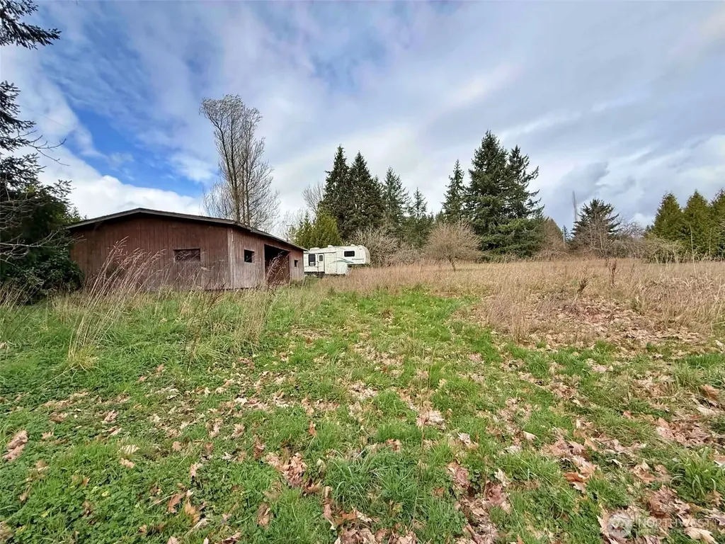 141 Filbert Road Silver Creek WA 98585