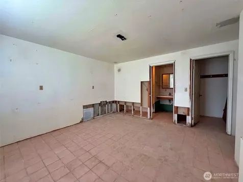 141 Filbert Road Silver Creek WA 98585