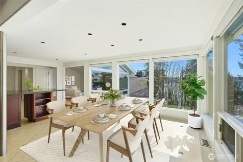 8449 W Mercer Way Mercer Island WA 98040