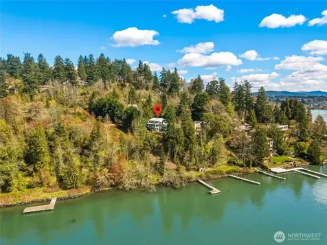 8449 W Mercer Way Mercer Island WA 98040