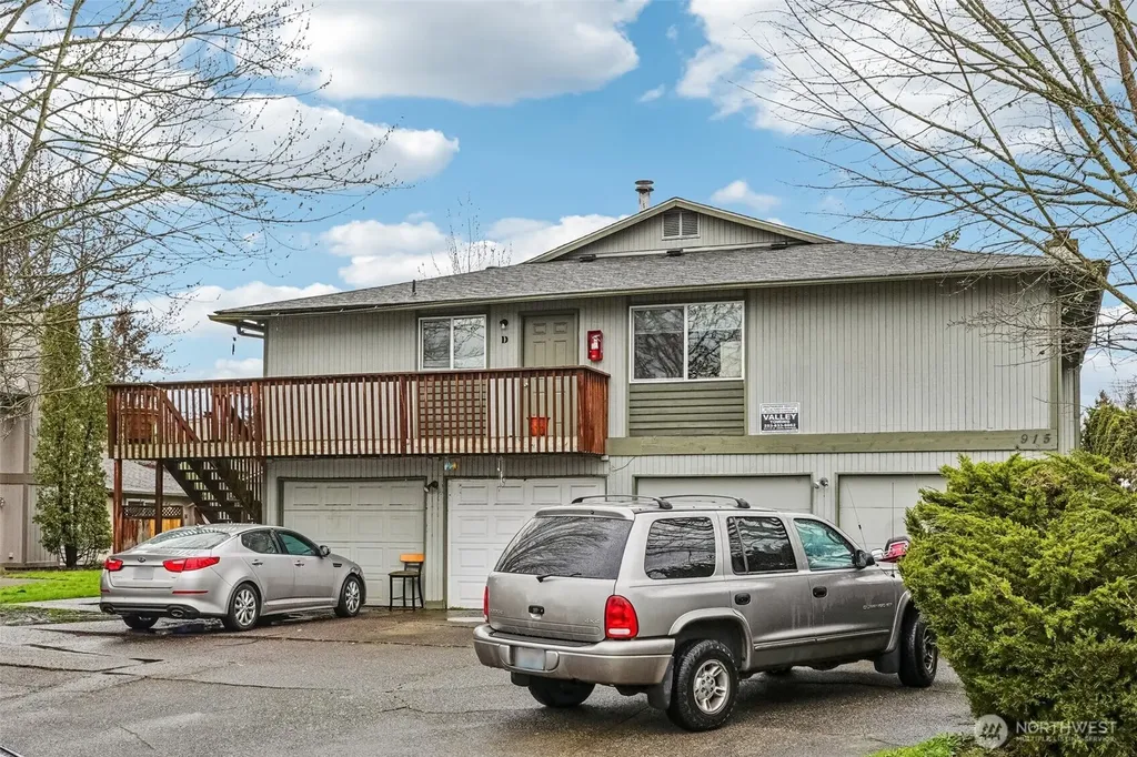 915 30th Street NE Auburn WA 98002