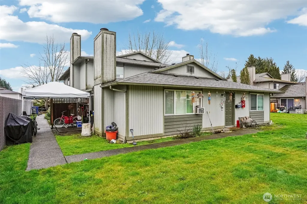 915 30th Street NE Auburn WA 98002