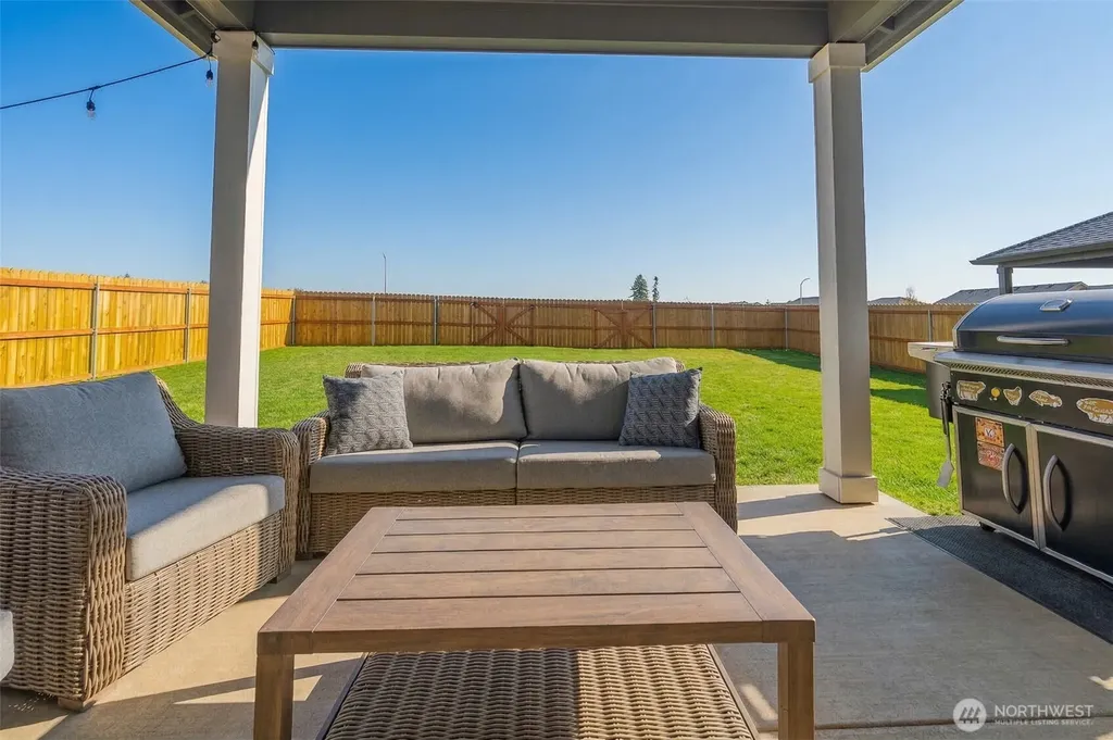 605 Cardinal Avenue Winlock WA 98596