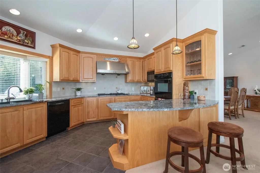 137 Bravo Road Port Angeles WA 98362