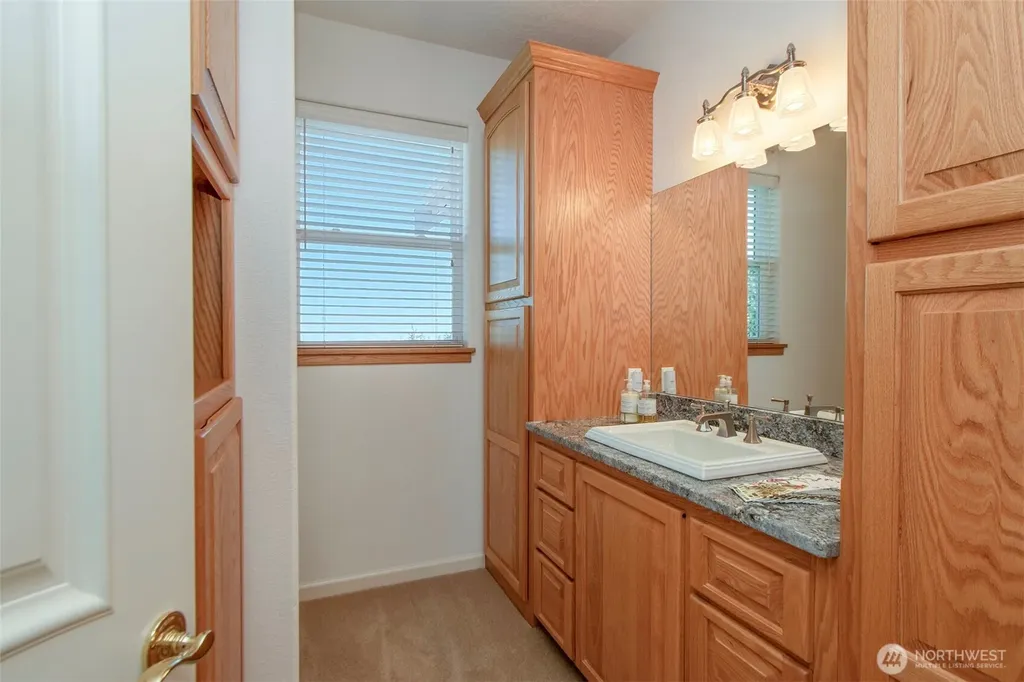 137 Bravo Road Port Angeles WA 98362