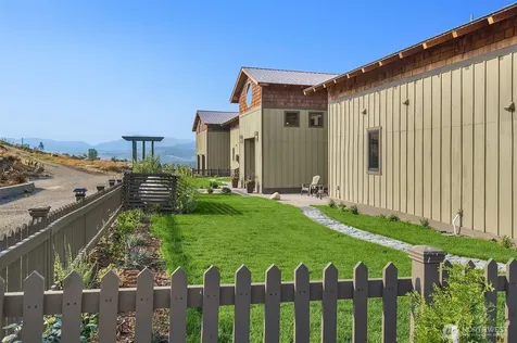 47 Bella Vista Lane Winthrop WA 98862