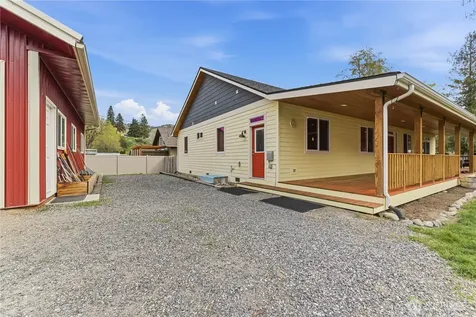 5119 Regan Road Cashmere WA 98815