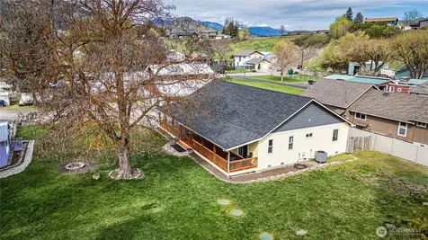 5119 Regan Road Cashmere WA 98815