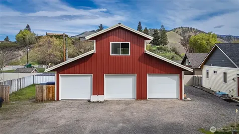 5119 Regan Road Cashmere WA 98815