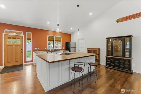 5119 Regan Road Cashmere WA 98815