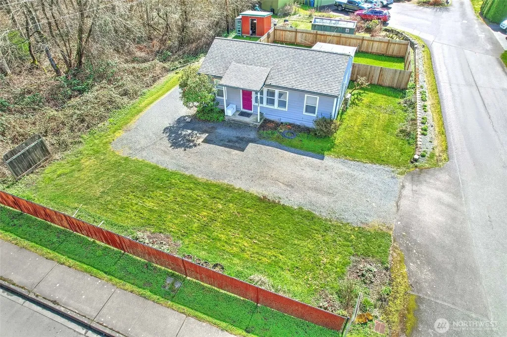 14807 50th Avenue W Edmonds WA 98026