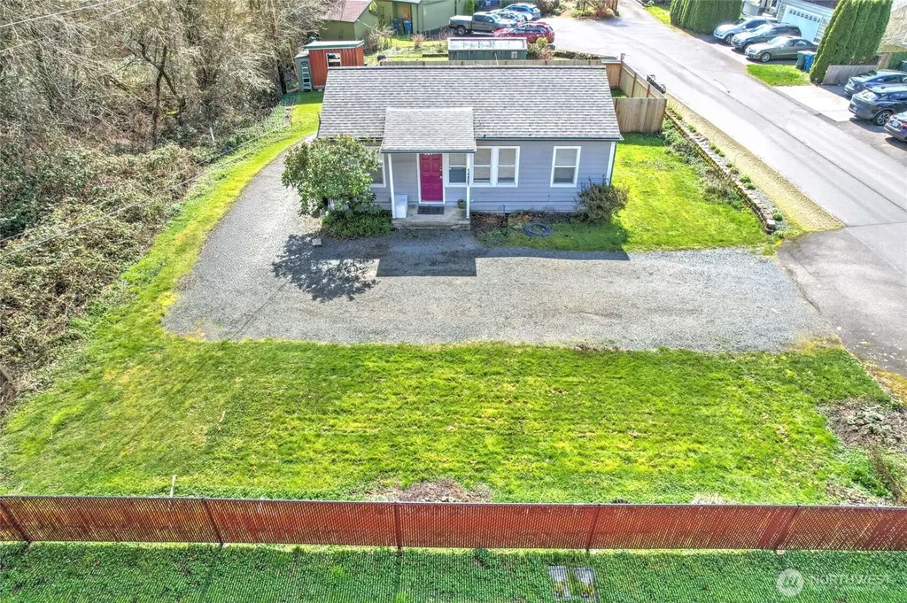 14807 50th Avenue W Edmonds WA 98026