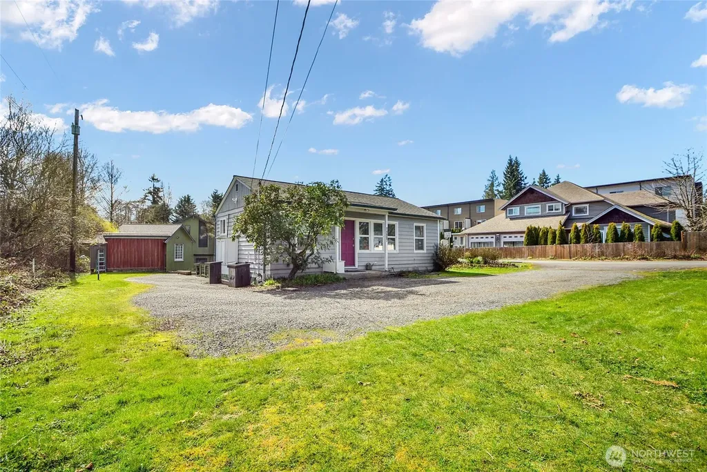 14807 50th Avenue W Edmonds WA 98026