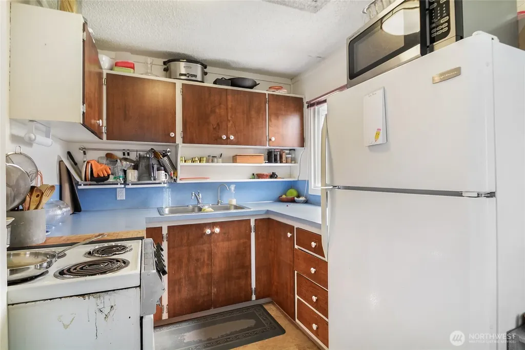 14807 50th Avenue W Edmonds WA 98026