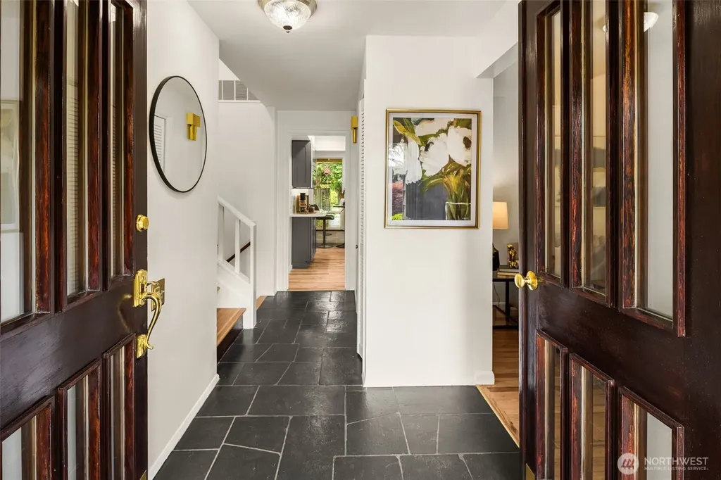 13730 SE 20th Street Bellevue WA 98005