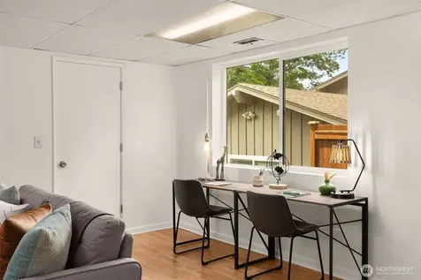 13730 SE 20th Street Bellevue WA 98005