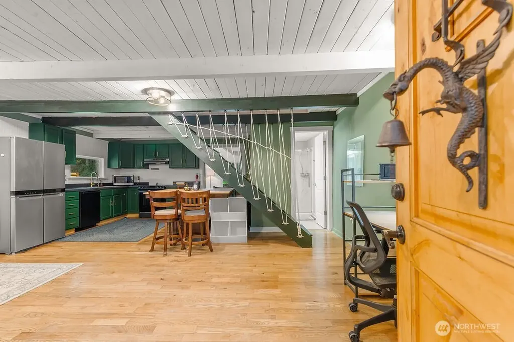 13816 Easy Street NW Gig Harbor WA 98329