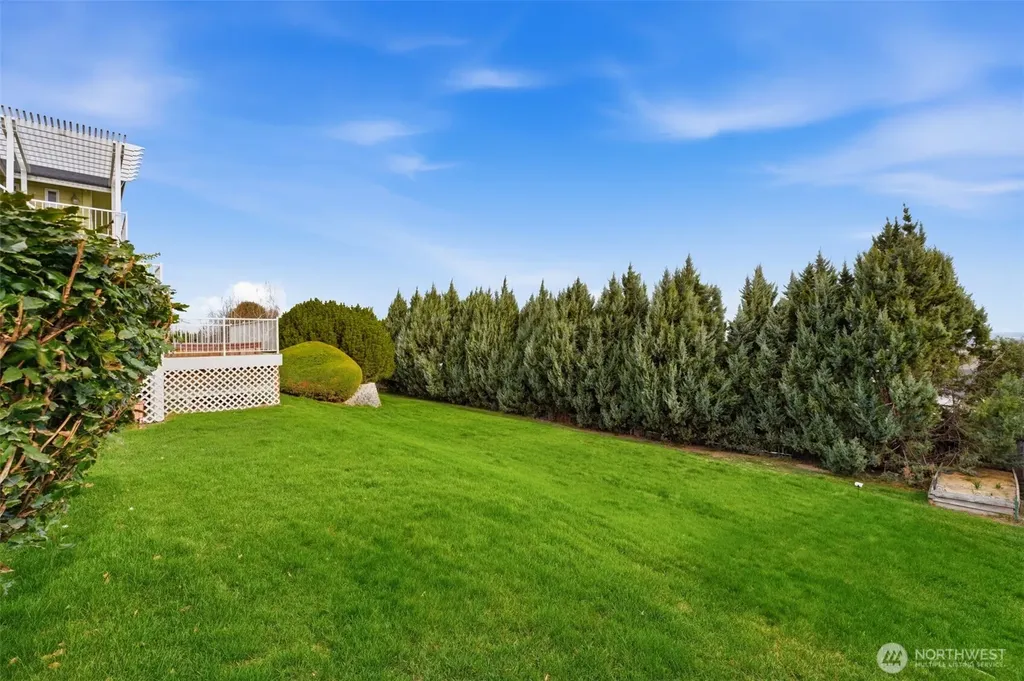 2623 S Kellog Street Kennewick WA 99338
