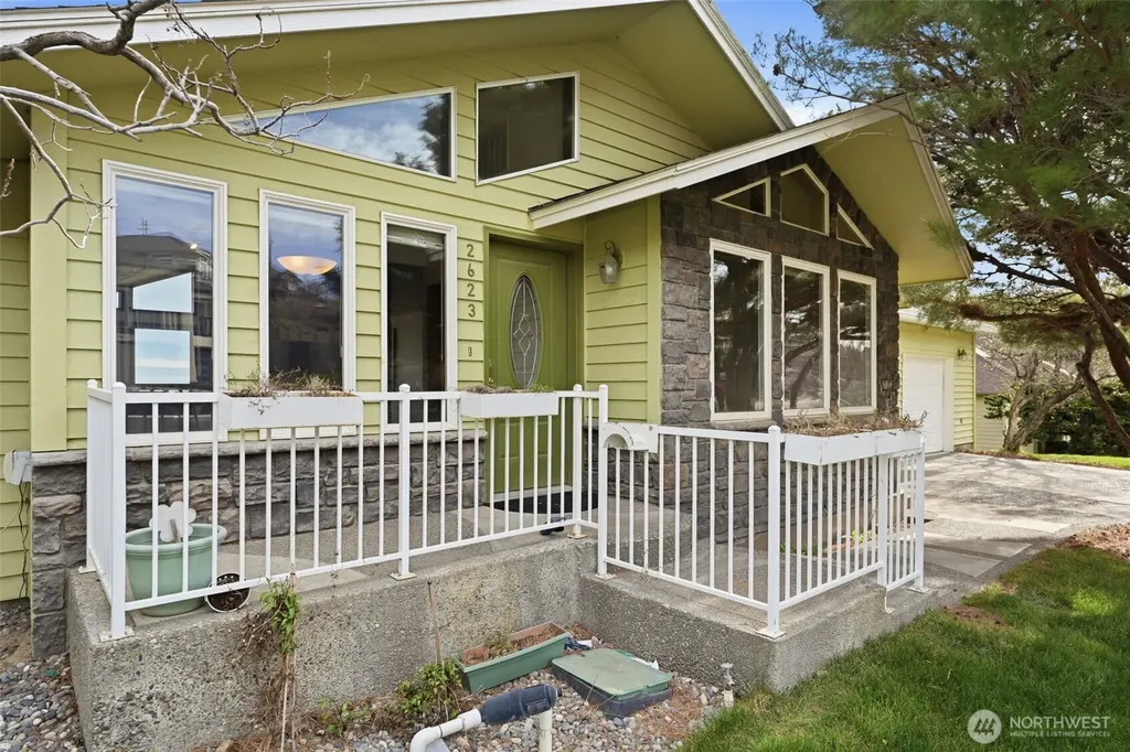 2623 S Kellog Street Kennewick WA 99338