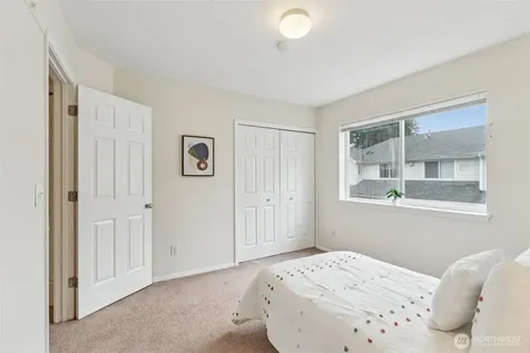16219 Northup Way Bellevue WA 98008