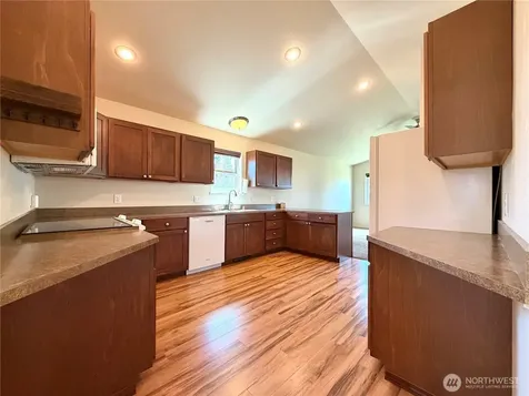 709 Paintbrush Lane Omak WA 98841