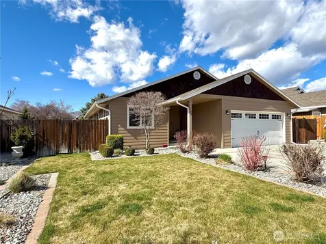 709 Paintbrush Lane Omak WA 98841