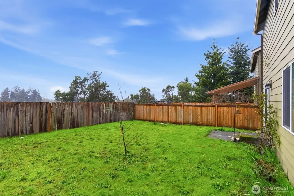 4244 E Roosevelt Avenue Tacoma WA 98404