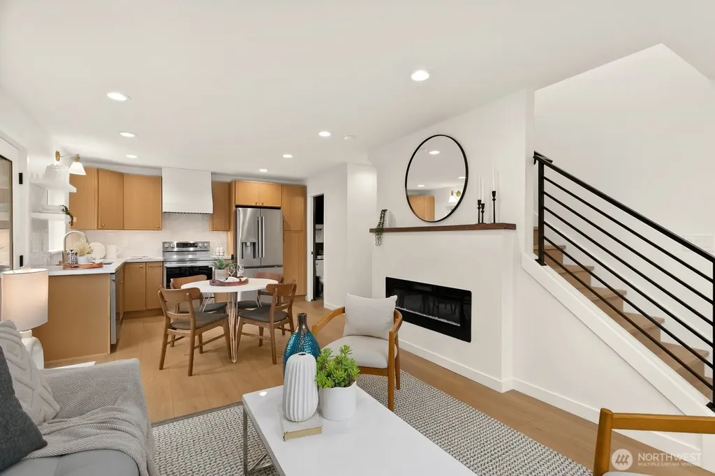 7340 B 40th Avenue NE Seattle WA 98115