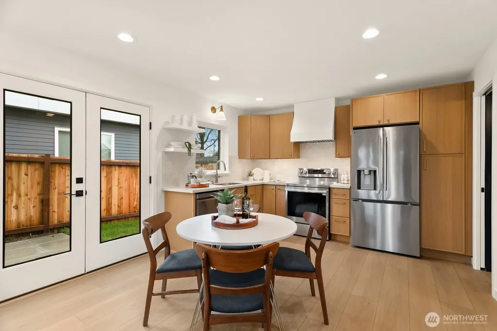 7340 B 40th Avenue NE Seattle WA 98115