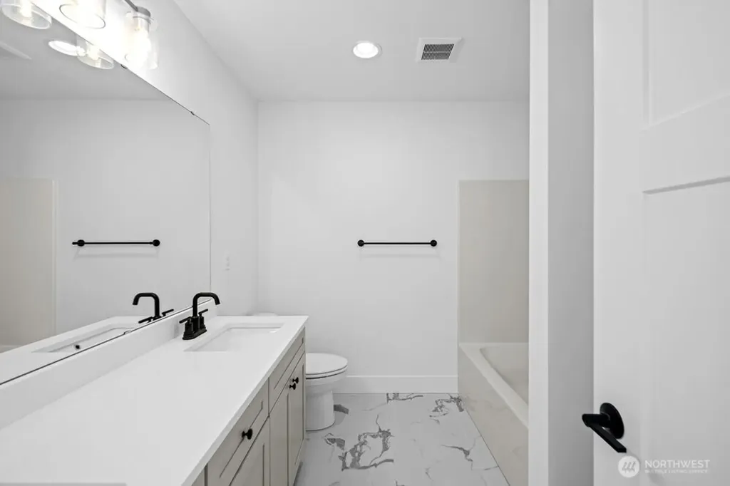 16 160th Place SE Bothell WA 98012