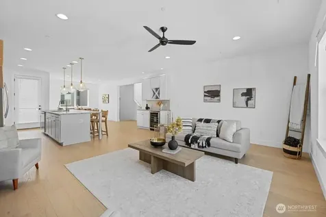 16 160th Place SE Bothell WA 98012