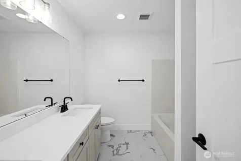 16 160th Place SE Bothell WA 98012