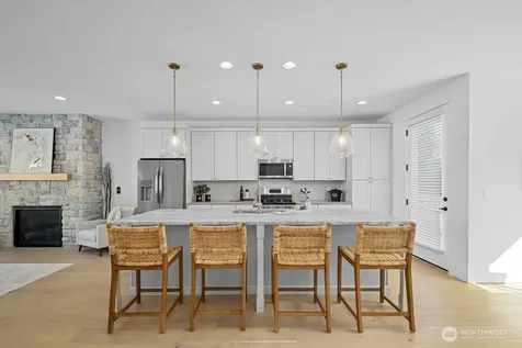 16 160th Place SE Bothell WA 98012