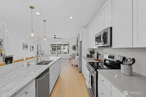 16 160th Place SE Bothell WA 98012