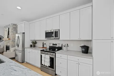 16 160th Place SE Bothell WA 98012
