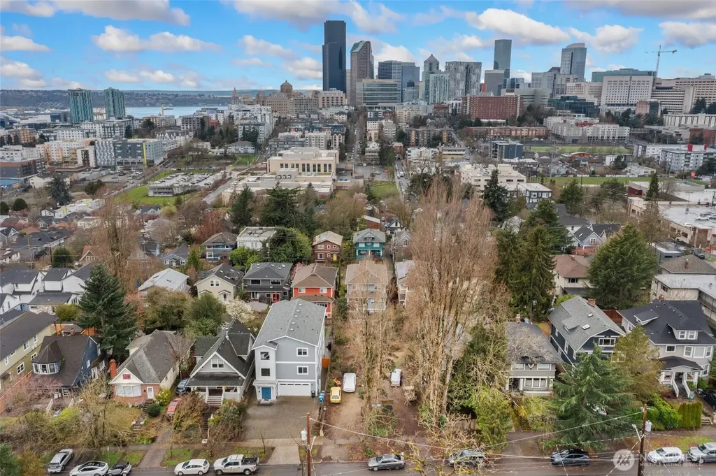 333 17th Avenue Seattle WA 98122