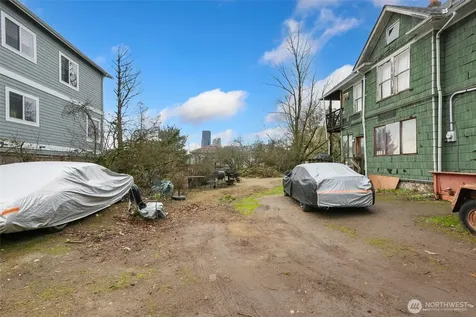 333 17th Avenue Seattle WA 98122