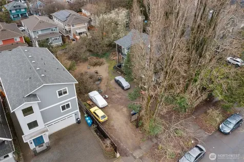 333 17th Avenue Seattle WA 98122
