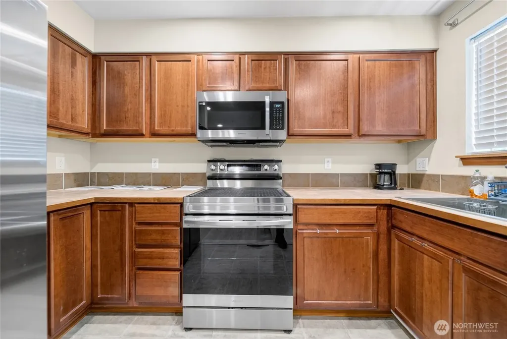 17813 79th Avenue Ct E Puyallup WA 98375