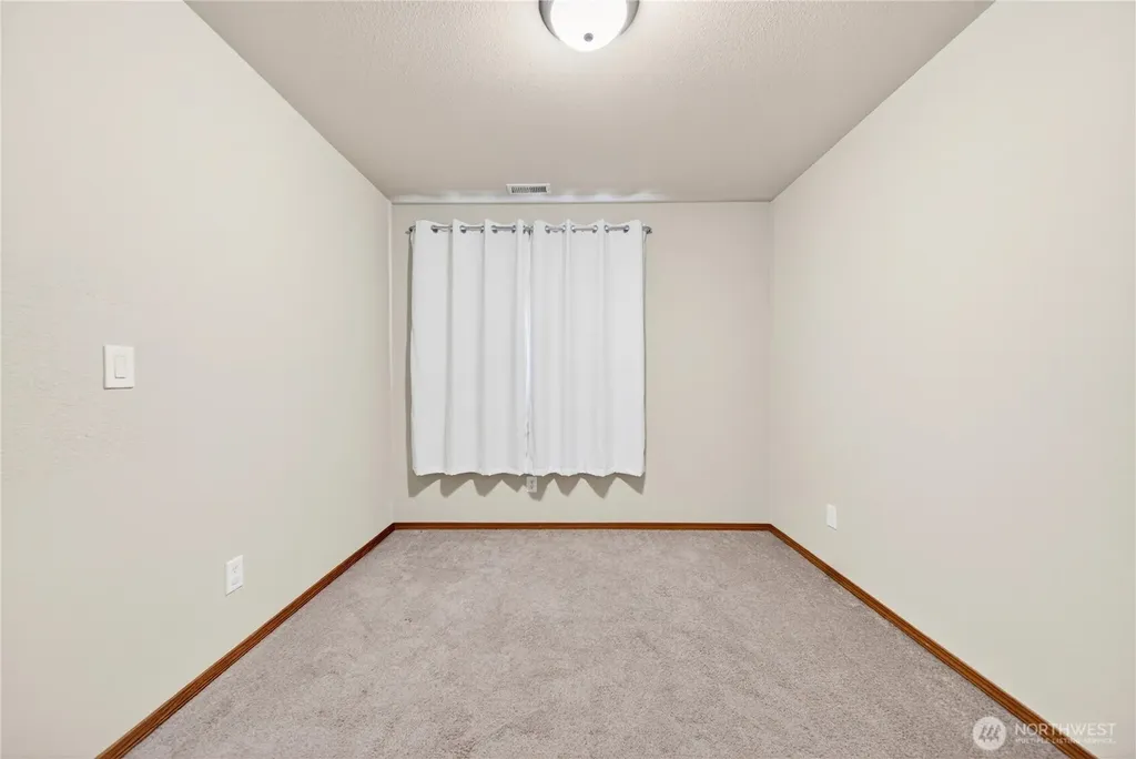 17813 79th Avenue Ct E Puyallup WA 98375
