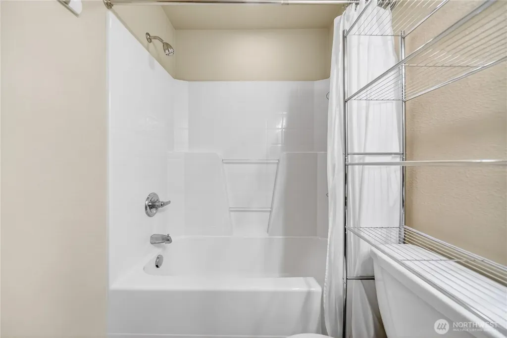 17813 79th Avenue Ct E Puyallup WA 98375