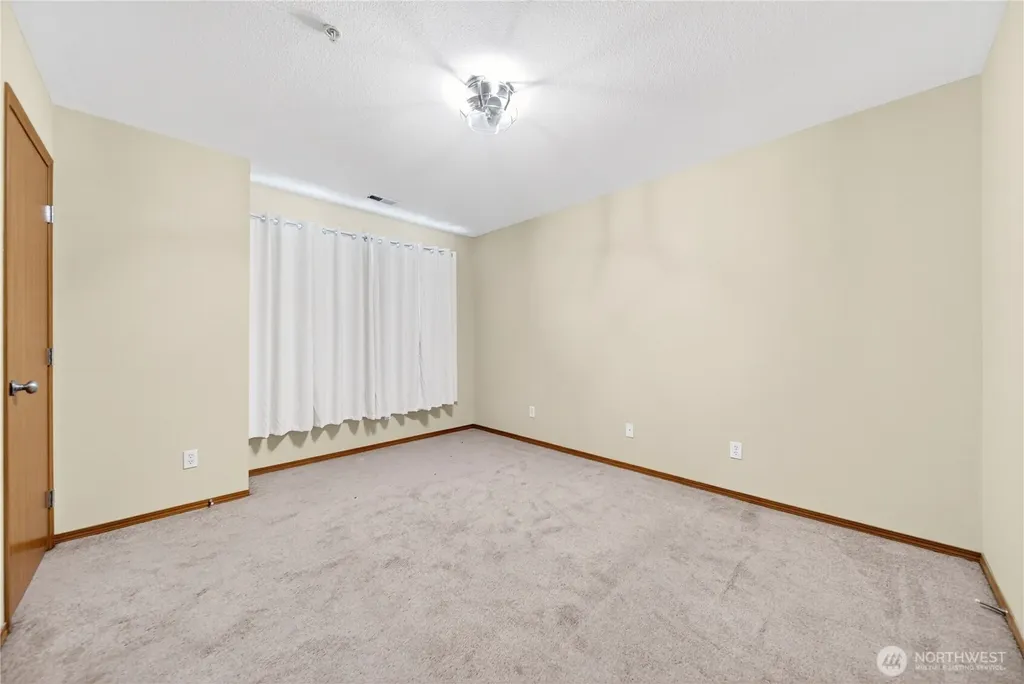 17813 79th Avenue Ct E Puyallup WA 98375